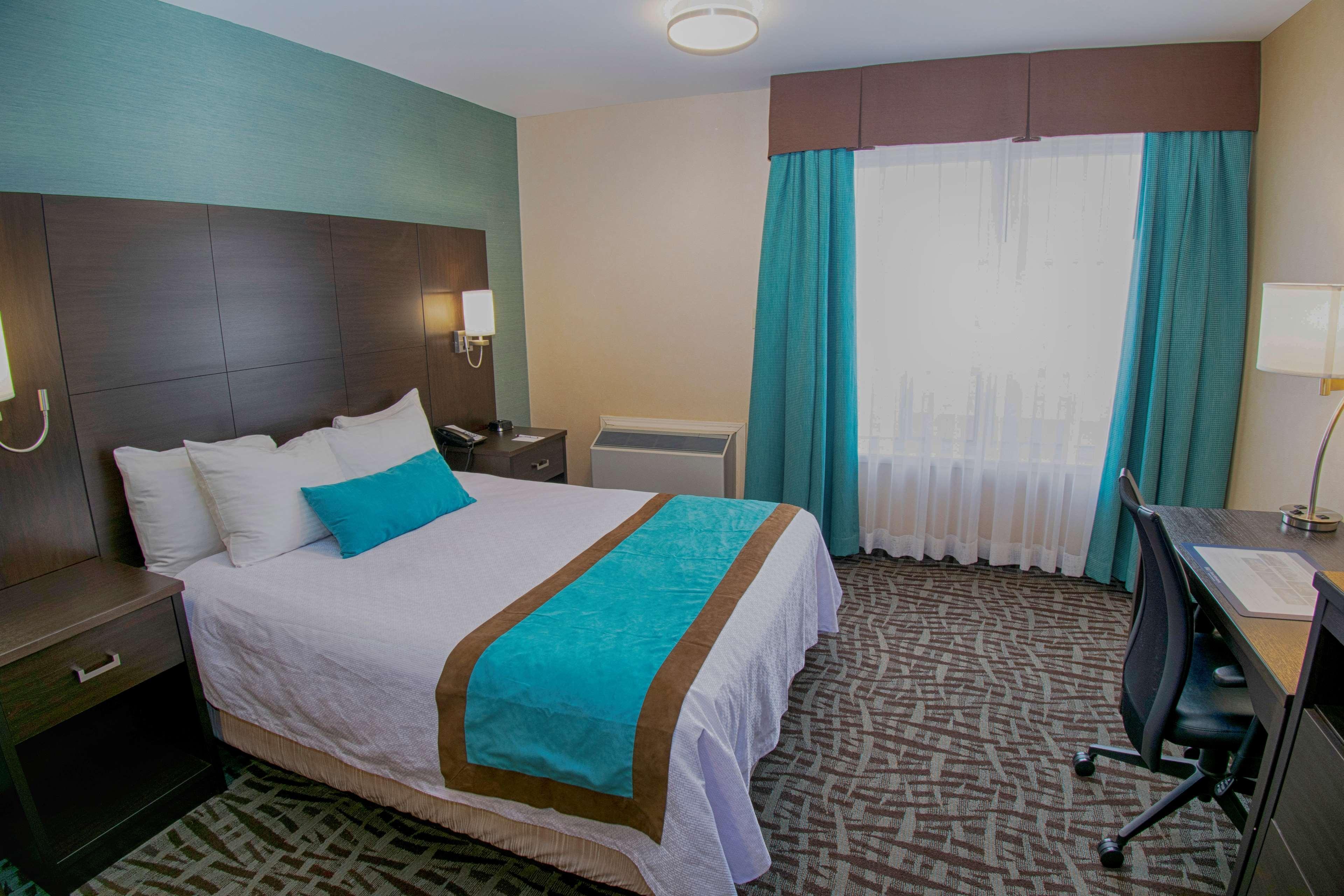 Best Western Plus Barrie Buitenkant foto
