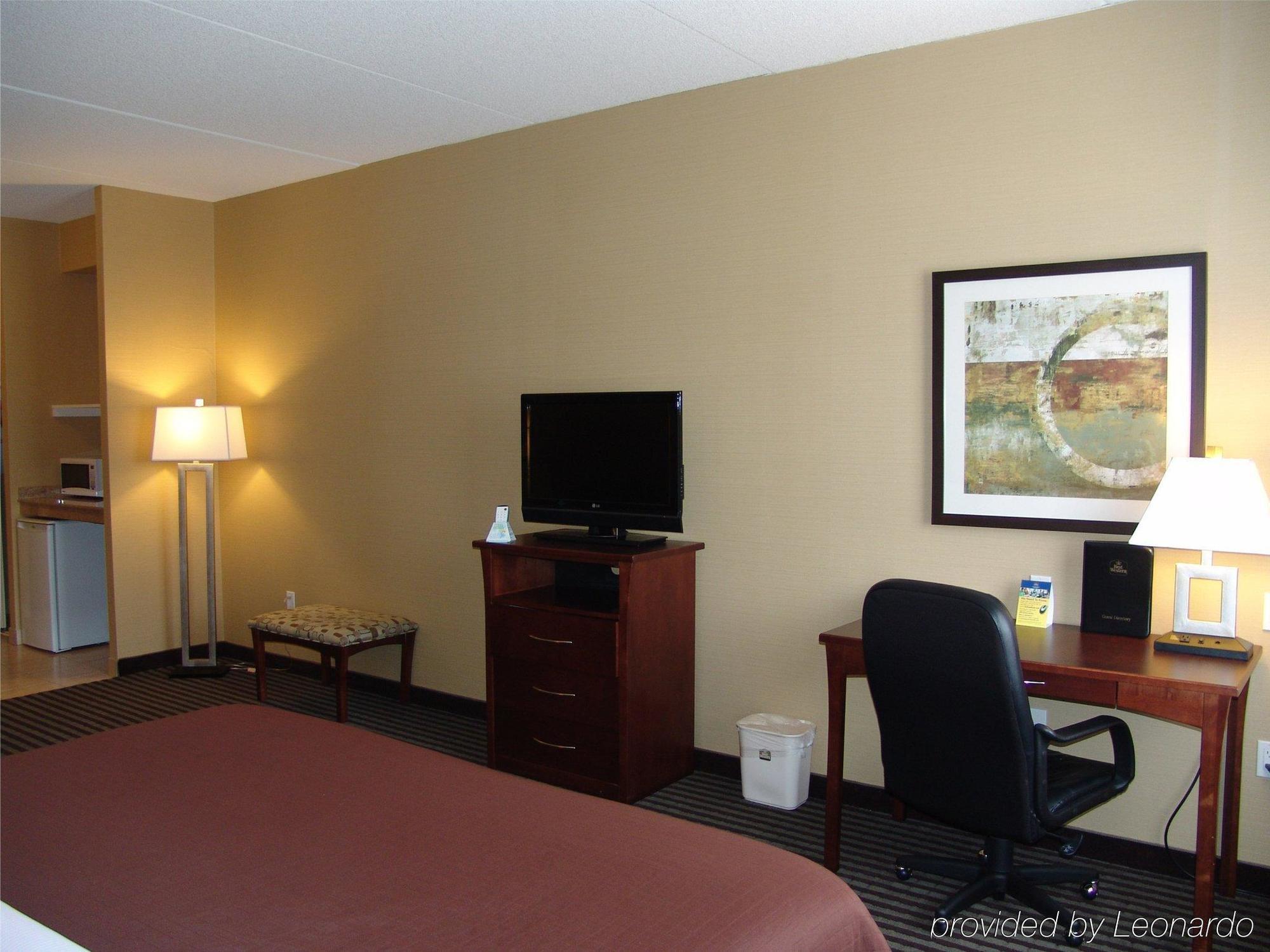 Best Western Plus Barrie Buitenkant foto