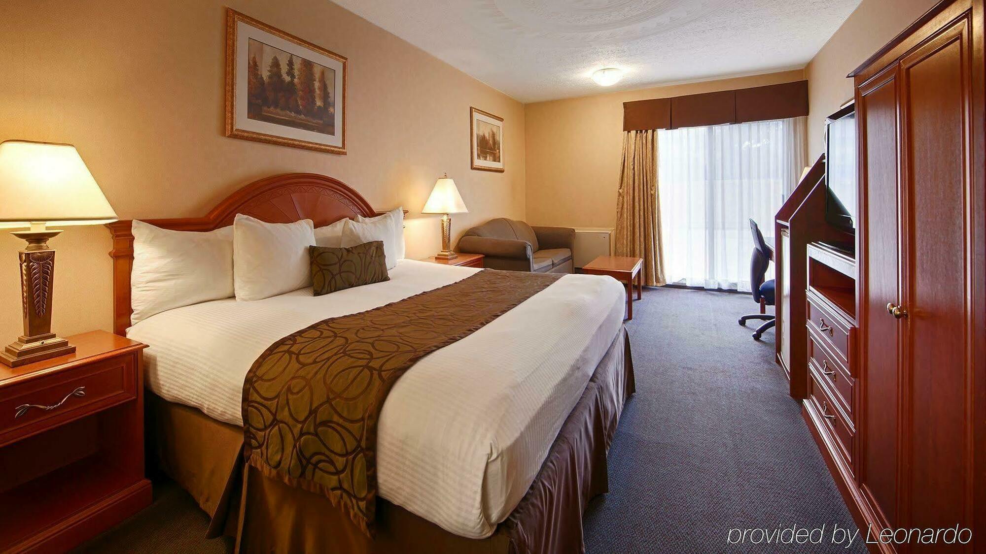 Best Western Plus Barrie Buitenkant foto